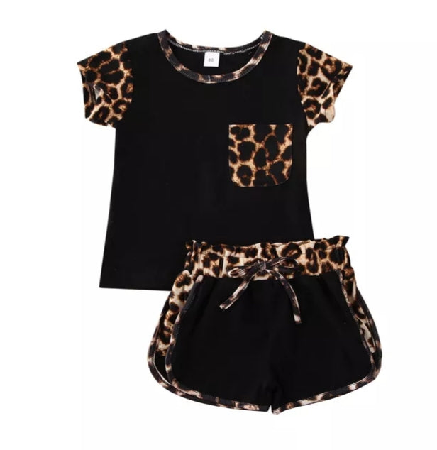 EXOTIC LEOPARD PRINT SHORT SET