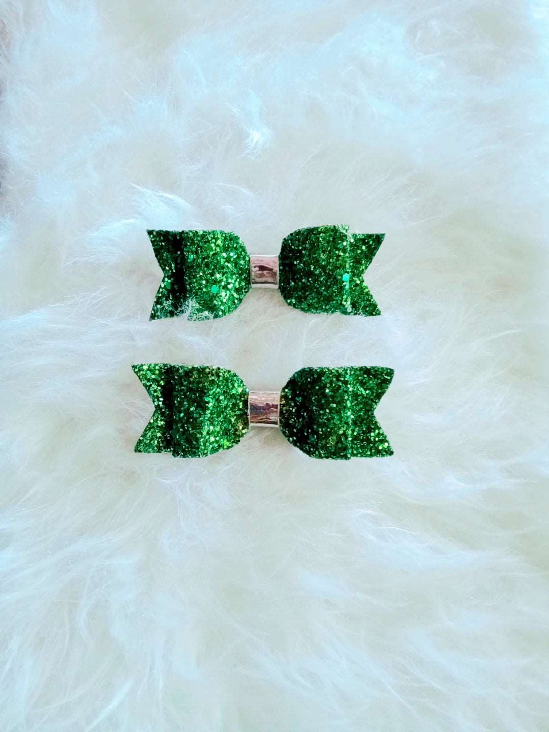 SPARKLE CHIC GLITTER BOW HAIR CLIPS